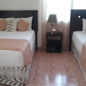 Hébergement de vacances Room In Cancun Stadium, Cancún
